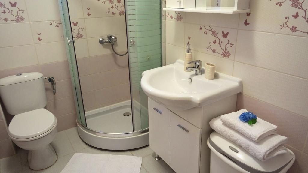 Blue Bay Apartments Krasići 外观 照片